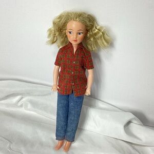 Unique Brand Vintage Doll Rubber Head Plastic Body Side Glance Fashion Mod Doll